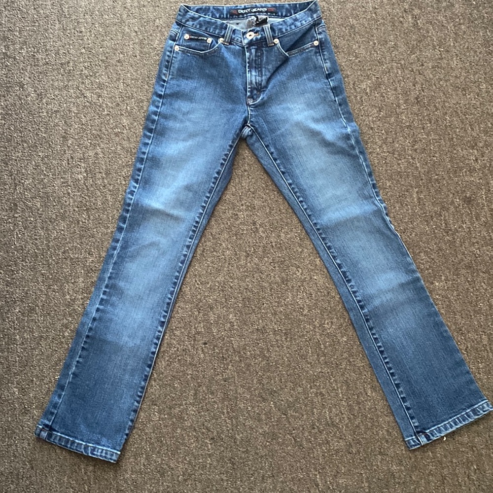DKNY y2k medium wash jeans